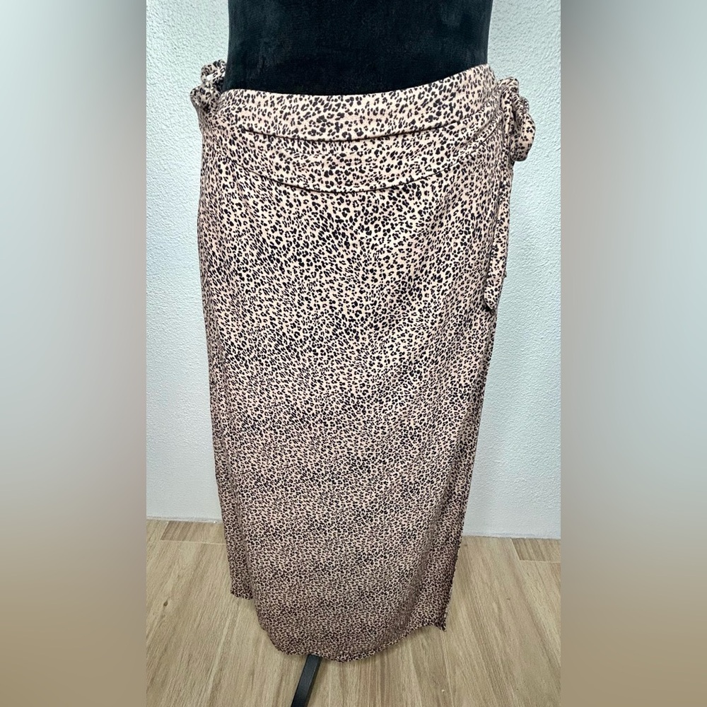 Urban Romantics Tie  Waist Wrap Skirt Large